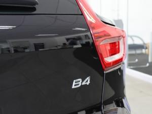 Volvo XC40 B4 Plus Dark - Image 13