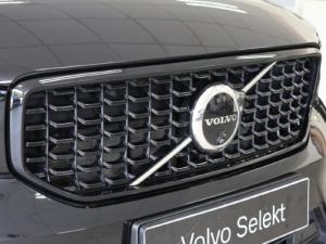 Volvo XC40 B4 Plus Dark - Image 14