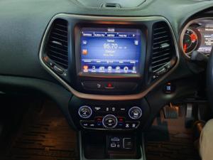 Jeep Cherokee 3.2L Limited - Image 18