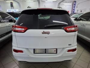 Jeep Cherokee 3.2L Limited - Image 4