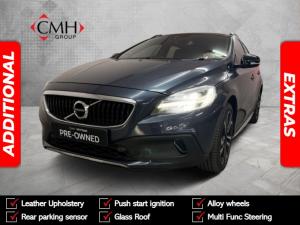 Volvo V40 Cross Country D3 Inscription - Image 1