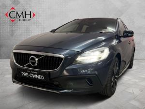 Volvo V40 Cross Country D3 Inscription - Image 1