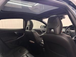 Volvo V40 Cross Country D3 Inscription - Image 9