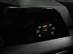 Volkswagen Golf 1.4TSI R-Line Plus - Image 13