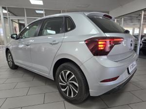 Volkswagen Polo hatch 1.0TSI - Image 5
