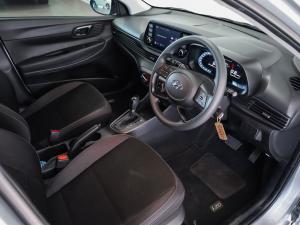 Hyundai i20 1.4 Motion auto - Image 10