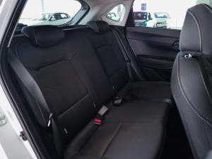 Hyundai i20 1.4 Motion auto - Image 16
