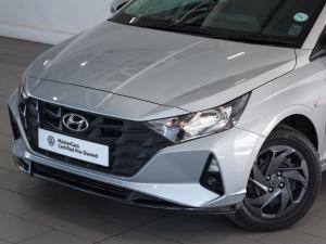 Hyundai i20 1.4 Motion auto - Image 3