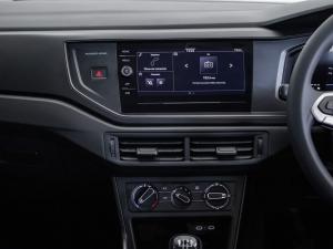 Volkswagen Polo hatch 1.0TSI - Image 19
