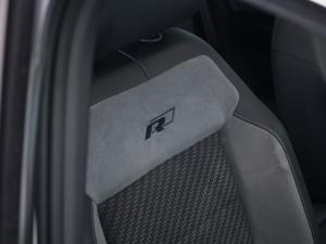 Volkswagen T-Roc 2.0TSI 140kW 4Motion R-Line - Image 16