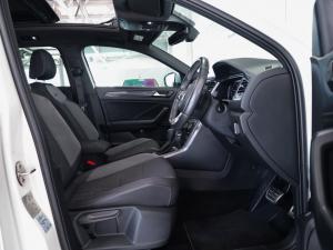 Volkswagen T-Roc 2.0TSI 140kW 4Motion R-Line - Image 18