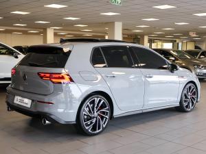 Volkswagen Golf GTI - Image 6