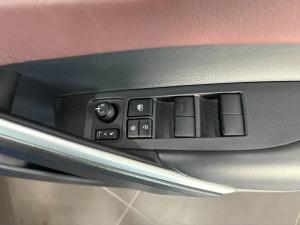 Toyota Corolla Cross 1.8 Hybrid XR - Image 10