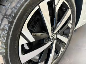 Volkswagen Polo hatch 1.0TSI Life manual - Image 19