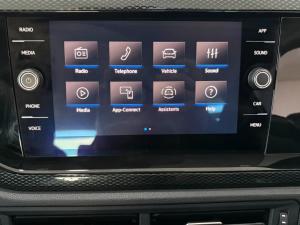 Volkswagen Polo hatch 1.0TSI Life manual - Image 6