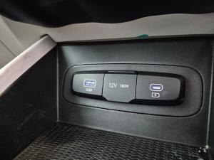 Hyundai Venue 1.2 Premium - Image 14