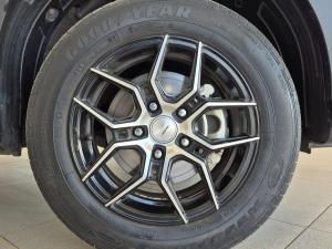 Hyundai Venue 1.2 Premium - Image 26