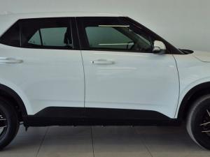 Hyundai Venue 1.2 Premium - Image 8