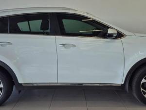 Kia Sportage 2.0CRDi EX - Image 8