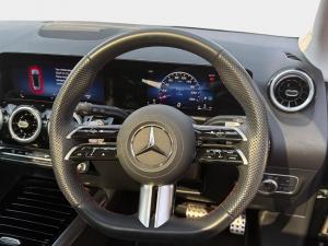 Mercedes-Benz GLA GLA200 Progressive - Image 11
