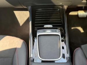 Mercedes-Benz GLA GLA200 Progressive - Image 21
