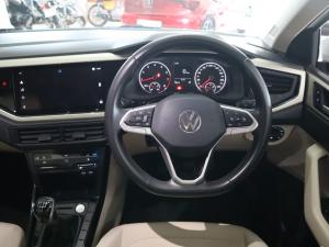 Volkswagen Polo sedan 1.6 Life - Image 11