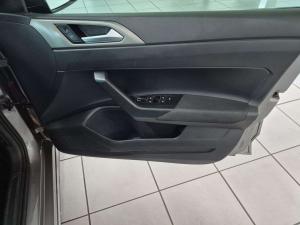 Volkswagen Polo 1.0 TSI Comfortline DSG - Image 12