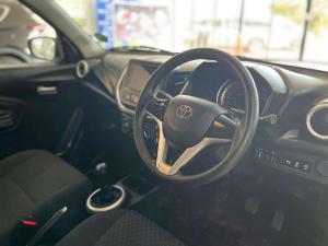 Toyota Vitz 1.0 XR - Image 8