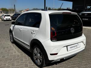 Volkswagen up! cross up! 5-door 1.0 - Image 12