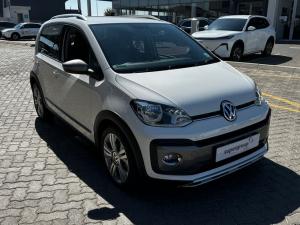Volkswagen up! cross up! 5-door 1.0 - Image 1