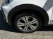 Volkswagen up! cross up! 5-door 1.0 - Thumbnail 5