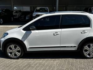 Volkswagen up! cross up! 5-door 1.0 - Image 6