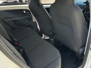 Volkswagen up! cross up! 5-door 1.0 - Image 8