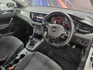 Volkswagen Polo hatch 1.0TSI Comfortline - Image 5