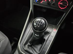Volkswagen Polo hatch 1.0TSI Comfortline - Image 8