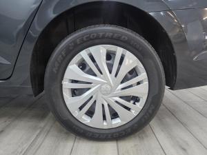 Volkswagen Polo sedan 1.6 auto - Image 4
