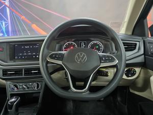 Volkswagen Polo sedan 1.6 auto - Image 6