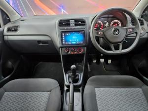 Volkswagen Polo Vivo hatch 1.4 Life - Image 11