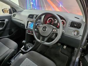 Volkswagen Polo Vivo hatch 1.4 Life - Image 5