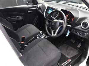 Toyota Vitz 1.0 XR auto - Image 10