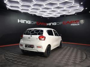 Toyota Vitz 1.0 XR auto - Image 8