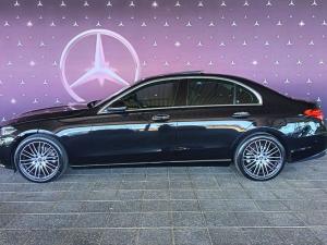 Mercedes-Benz C-Class C200 Avantgarde - Image 4