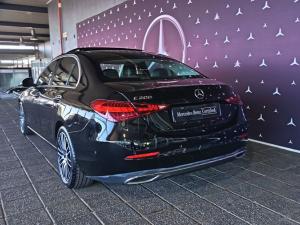 Mercedes-Benz C-Class C200 Avantgarde - Image 5