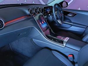 Mercedes-Benz C-Class C200 Avantgarde - Image 14