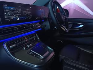 Mercedes-Benz V-Class V300d Exclusive - Image 15