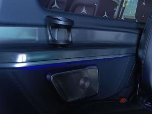 Mercedes-Benz V-Class V300d Exclusive - Image 16