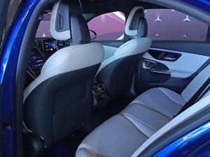 Mercedes-Benz C-Class C200 Avantgarde - Image 12