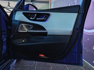 Mercedes-Benz C-Class C200 Avantgarde - Image 9