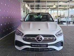 Mercedes-Benz GLA GLA200d Progressive - Image 2
