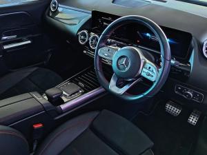 Mercedes-Benz GLA GLA200d Progressive - Image 8